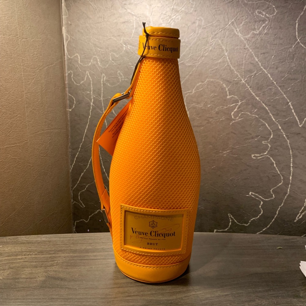 Veuve Clicquot champagne or wine holder